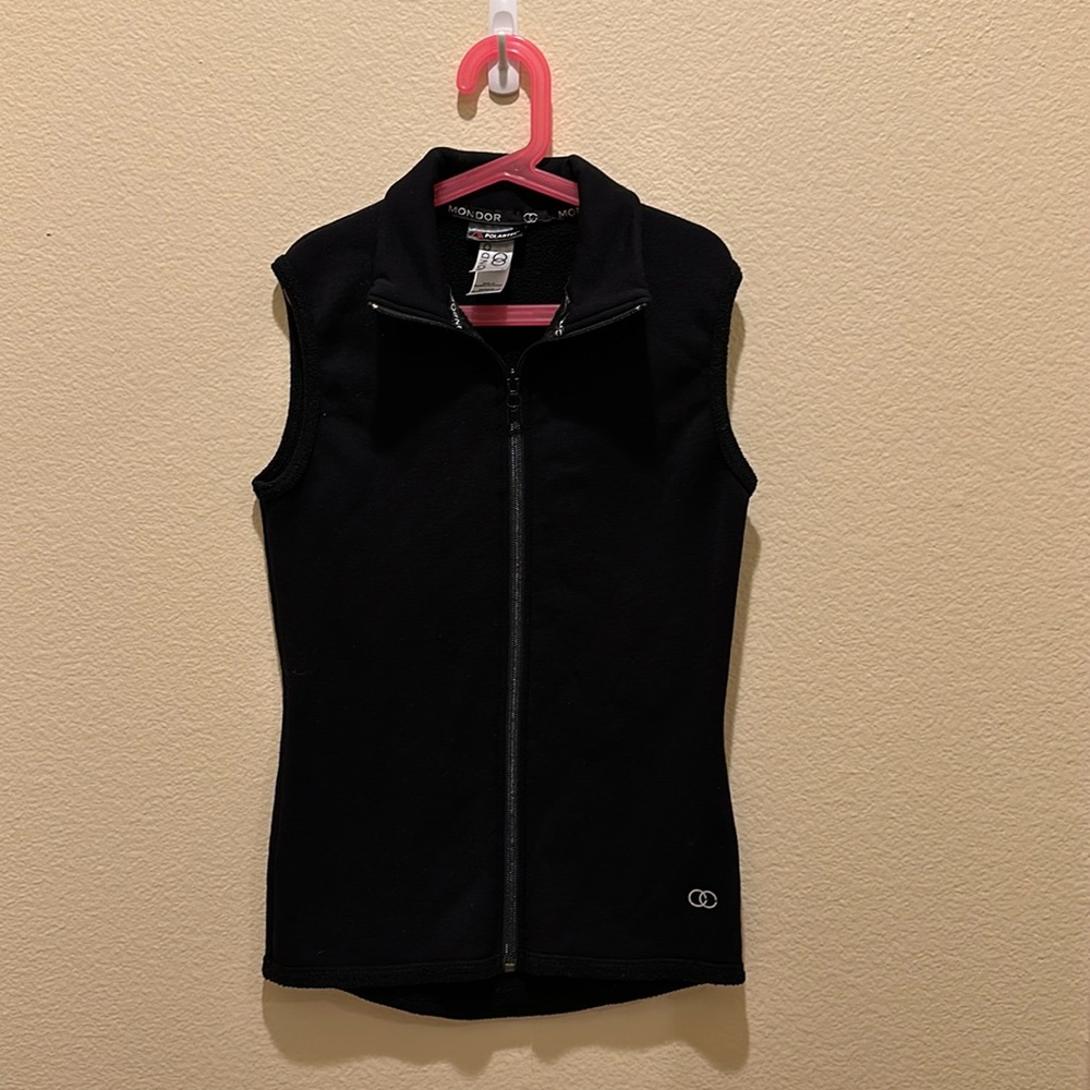 Mondor figured skating size S-P 6-10 yl girl